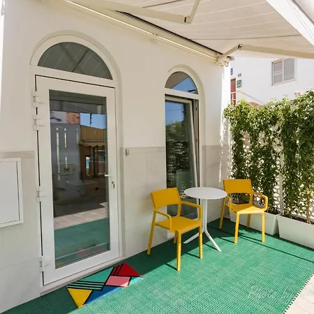 Richmood Apartments - Beach Apartment *